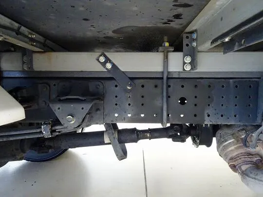 デュトロ 2.95t FJL 標準ロング 中温冷凍車