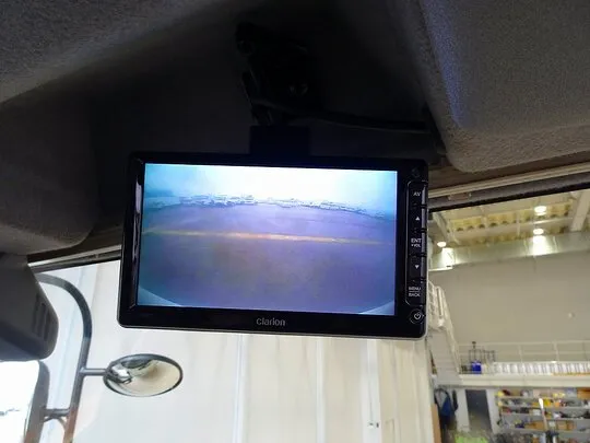 フォワード 3.75t 標準ベッドレス アルミブロック 平ボデー リアエアサス 210ps