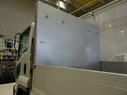 フォワード 3.75t 標準ベッドレス アルミブロック 平ボデー リアエアサス 210ps