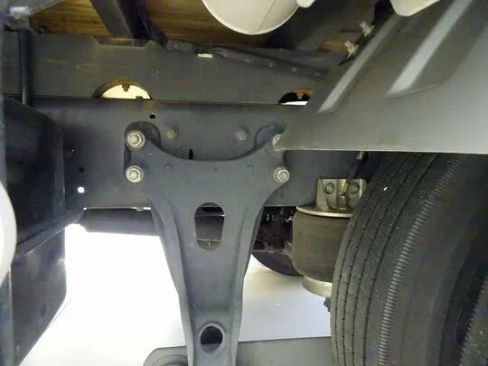 フォワード 3.75t 標準ベッドレス アルミブロック 平ボデー リアエアサス 210ps