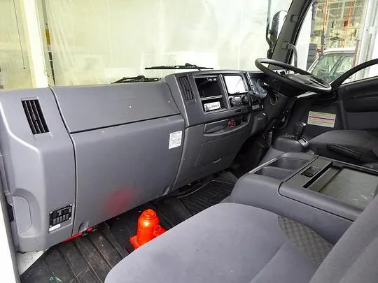 フォワード 3.75t 標準ベッドレス アルミブロック 平ボデー リアエアサス 210ps