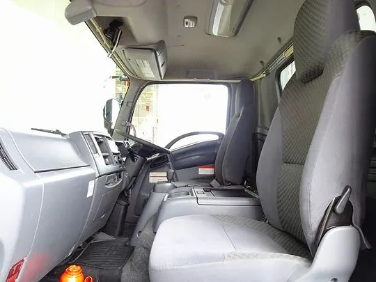 フォワード 3.75t 標準ベッドレス アルミブロック 平ボデー リアエアサス 210ps