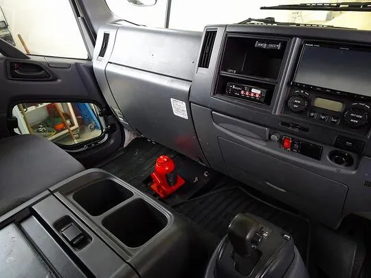 フォワード 3.75t 標準ベッドレス アルミブロック 平ボデー リアエアサス 210ps