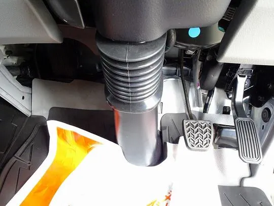 ダイナ 1.35t 4WD FJL Wタイヤ 垂直P/G付
