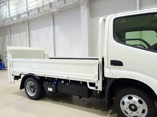 ダイナ 1.35t 4WD FJL Wタイヤ 垂直P/G付
