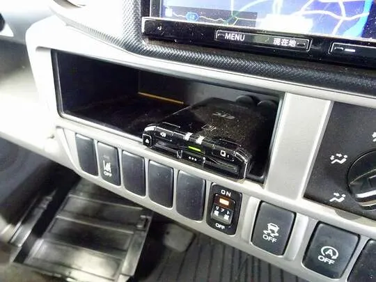 トヨエース 2t FJL 標準 アルミバン 垂直PG付