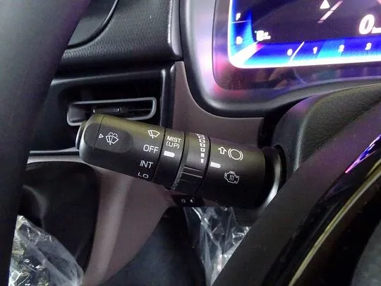キャンター 2t 全低床 標準 Wキャブ/垂直PG付 未使用車