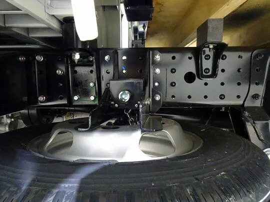 キャンター 2t 全低床 標準 Wキャブ/垂直PG付 未使用車