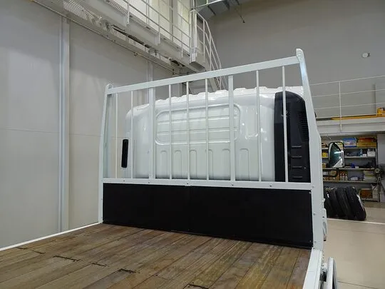 エルフ 4t 高床 ワイドロング 平ボデー