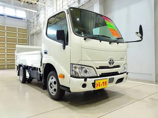 ダイナ 1.35t 4WD FJL Wタイヤ 垂直P/G付 未使用車