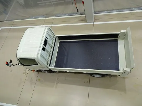 ダイナ 1.35t 4WD FJL Wタイヤ 垂直P/G付 未使用車