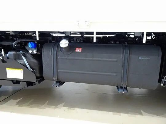 ダイナ 1.35t 4WD FJL Wタイヤ 垂直P/G付 未使用車