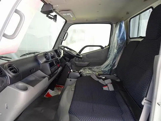 ダイナ 1.35t 4WD FJL Wタイヤ 垂直P/G付 未使用車