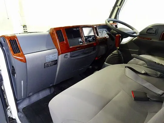 エルフ 2t FFL 標準 Wキャブ/垂直PG付 総重量5t未満