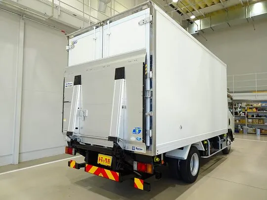 エルフ 3t 高床 ワイドロング 中温冷凍車 マルチゲート付