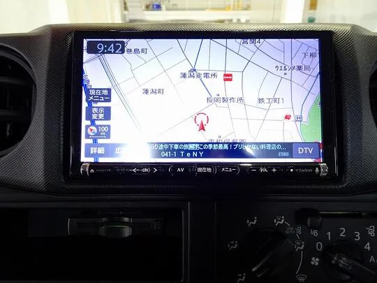 デュトロ 2t FJL 標準セミロング 平ボデー 総重量5t未満