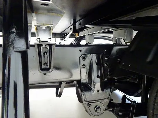 デュトロ 2t FJL 標準セミロング 平ボデー 総重量5t未満