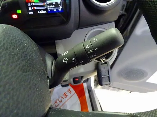 ダイナ 2t FJL 標準セミロング 平ボデー 総重量5t未満