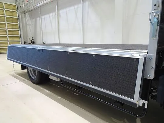 ダイナ 2t FJL 標準セミロング 平ボデー 総重量5t未満