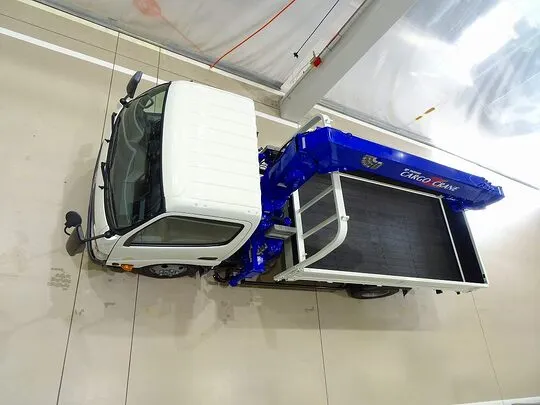 デュトロ 3t 4WD FJL 標準ロング タダノ4段クレーン付