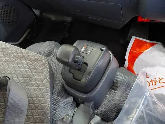 エルフ 1.5t 4WD FFL Sタイヤ 平ボデー