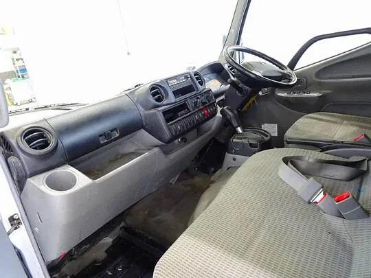 トヨエース 2t FJL 標準 平ボデー 総重量5t未満