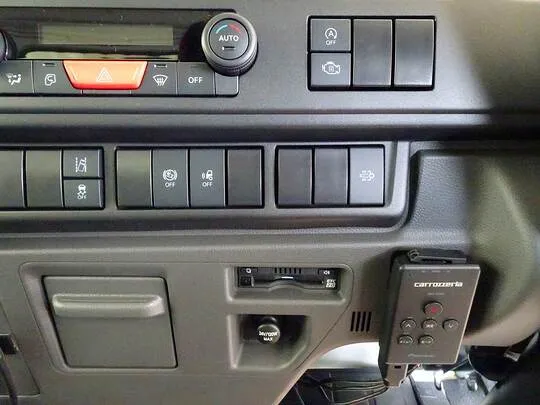 フォワード 3.15t 標準ベッドレス 深ダンプ 210ps