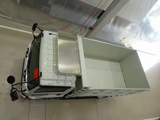 フォワード 3.15t 標準ベッドレス 深ダンプ 210ps