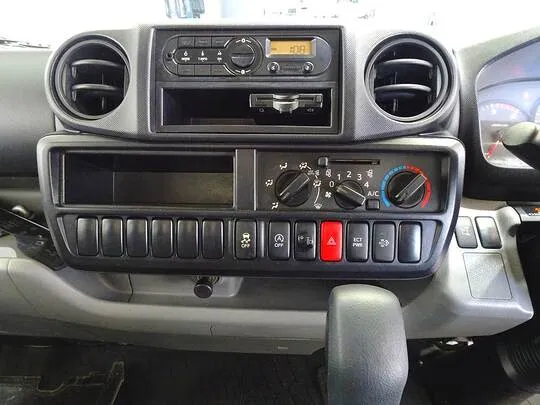 デュトロ 2t FJL 標準 平ボデー