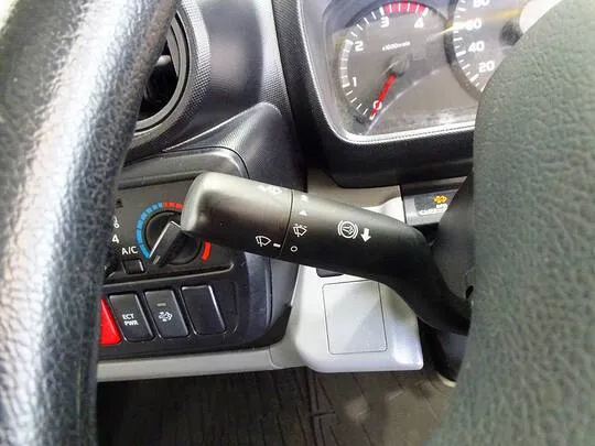 デュトロ 2t FJL 標準 平ボデー