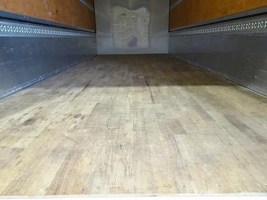 フォワード 7.3t 増トン ワイドベッド付 アルミウイング リアエアサス 240ps