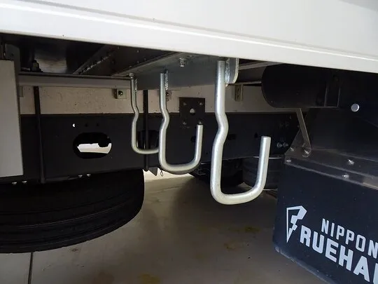 フォワード 7.3t 増トン ワイドベッド付 アルミウイング リアエアサス 240ps