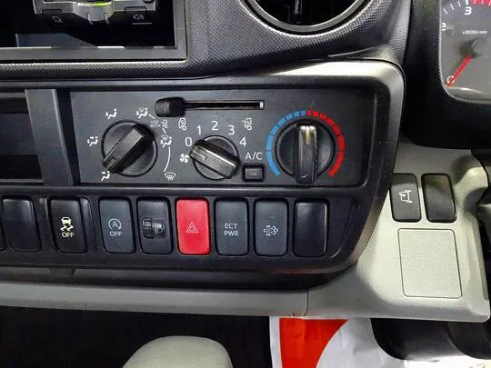 デュトロ 2t FJL 標準 平ボデー