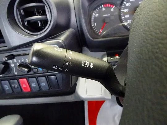 デュトロ 2t FJL 標準 平ボデー