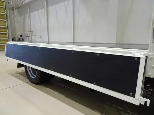 デュトロ 2t FJL 標準 平ボデー