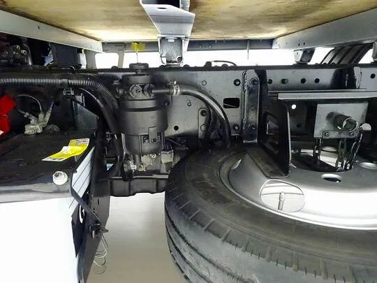 デュトロ 2t FJL 標準 平ボデー