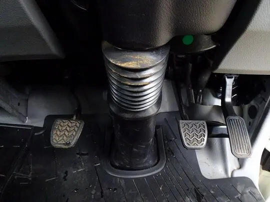 デュトロ 2t FJL 強化ダンプ 総重量5t未満