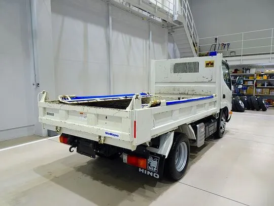 デュトロ 2t FJL 強化ダンプ 総重量5t未満