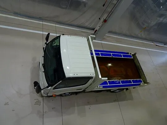 デュトロ 2t FJL 強化ダンプ 総重量5t未満