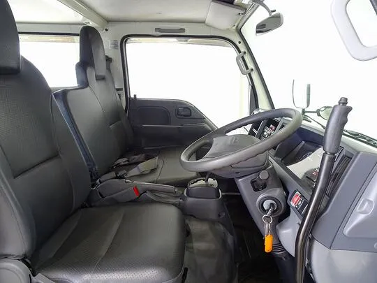 エルフ 1.75t FFL 標準 Wキャブ/標準ダンプ 総重量5t未満