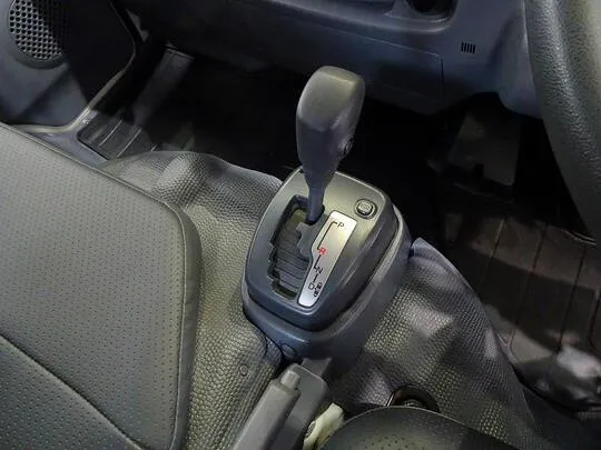 エルフ 1.75t FFL 標準 Wキャブ/標準ダンプ 総重量5t未満