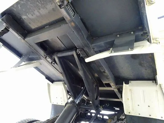 エルフ 1.75t FFL 標準 Wキャブ/標準ダンプ 総重量5t未満