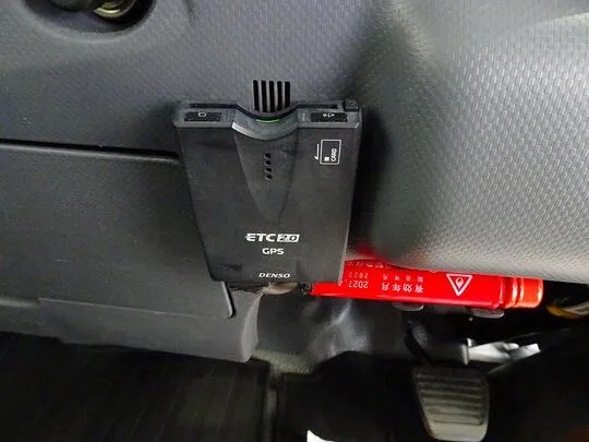 【年次点検済】エルフ 3t 高床 標準セミロング タダノ4段クレーン付