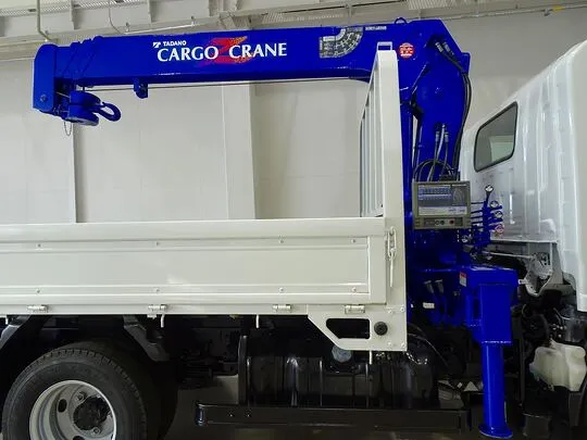 【年次点検済】エルフ 3t 高床 標準セミロング タダノ4段クレーン付