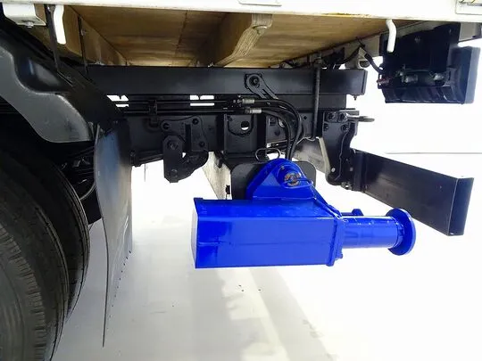 【年次点検済】エルフ 3t 高床 標準セミロング タダノ4段クレーン付