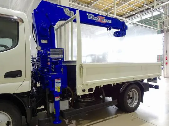 【年次点検済】デュトロ 2t 4WD FJL 標準セミロング タダノ4段クレーン付