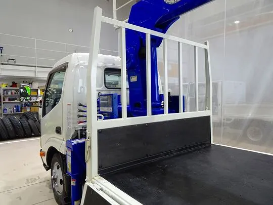 【年次点検済】デュトロ 2t 4WD FJL 標準セミロング タダノ4段クレーン付