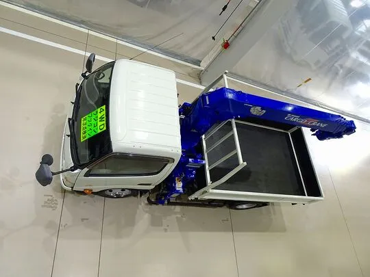 【年次点検済】デュトロ 2t 4WD FJL 標準セミロング タダノ4段クレーン付