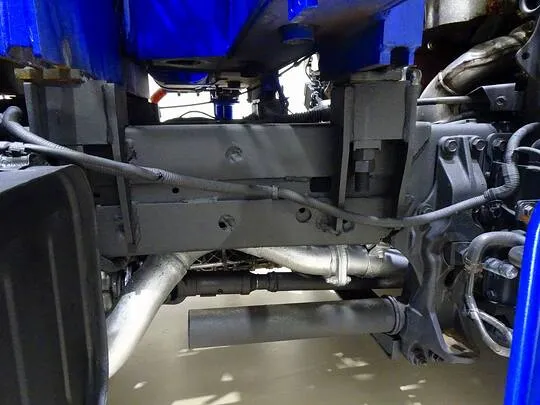 【年次点検済】デュトロ 2t 4WD FJL 標準セミロング タダノ4段クレーン付