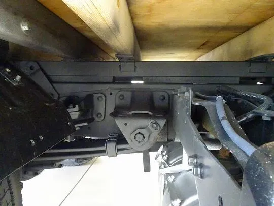 【年次点検済】デュトロ 2t 4WD FJL 標準セミロング タダノ4段クレーン付